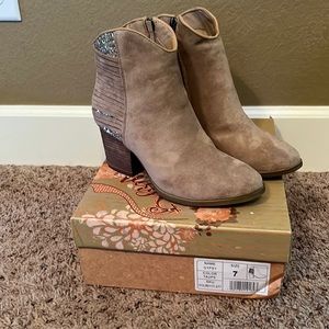 Very G Brand Booties, Color-Taupe, Size-7, Brand New, Glitter Peek A Boo Heels!